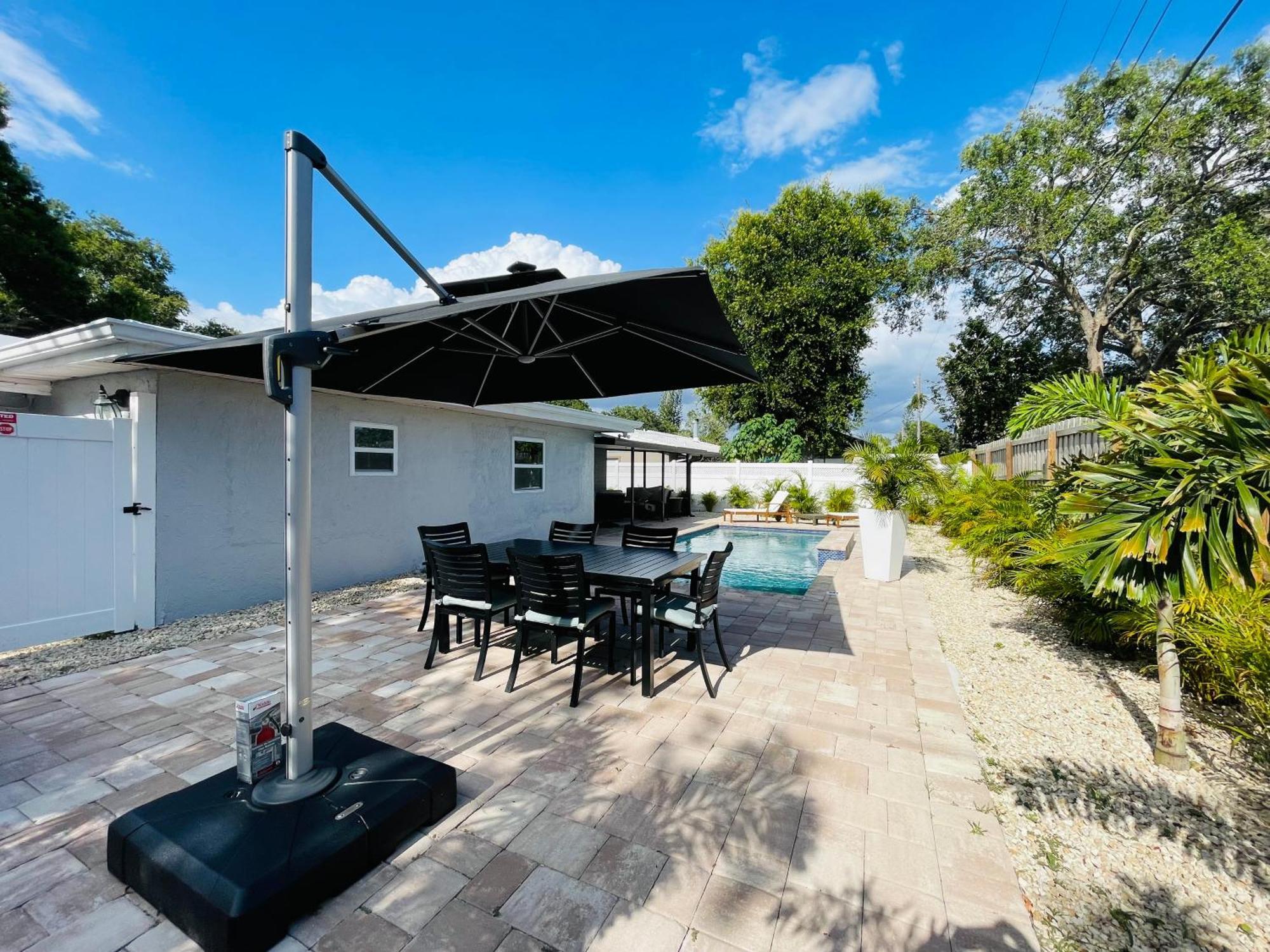 Sarasota Paradise Home Near Siesta Key Beach Exterior photo